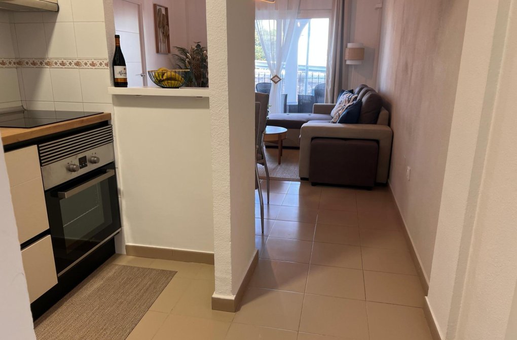 Resale - Apartment - Torrevieja - El Acequión - Los Náufragos