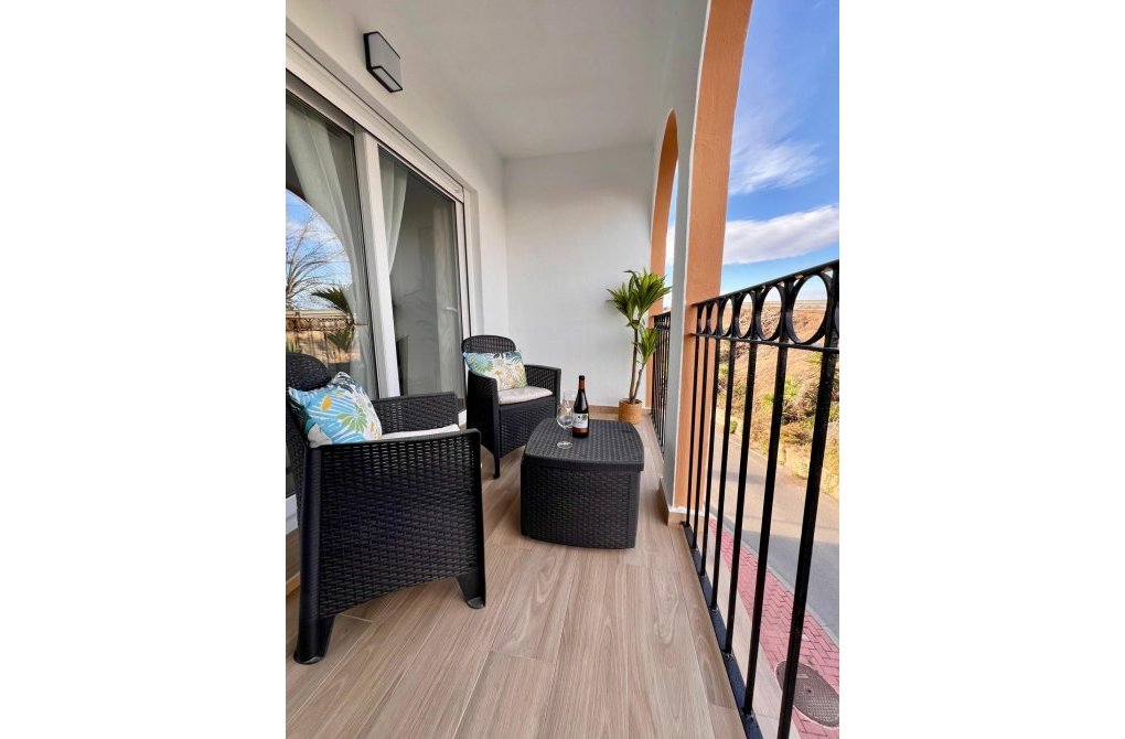 Resale - Apartment - Torrevieja - El Acequión - Los Náufragos