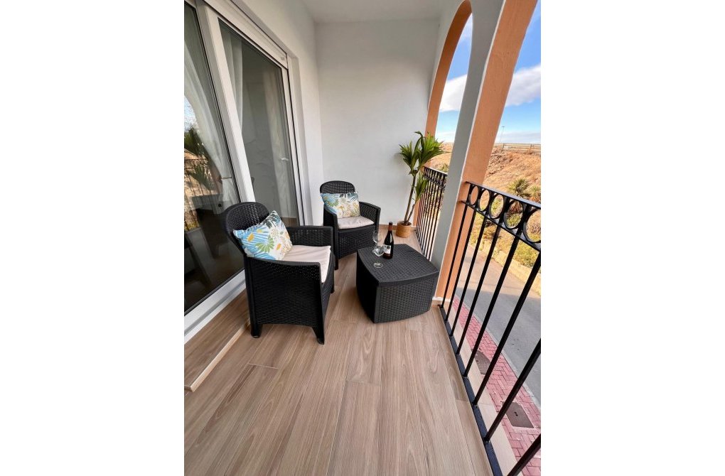 Resale - Apartment - Torrevieja - El Acequión - Los Náufragos