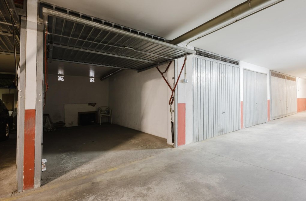 Resale - Apartment - Torrevieja - Acequion