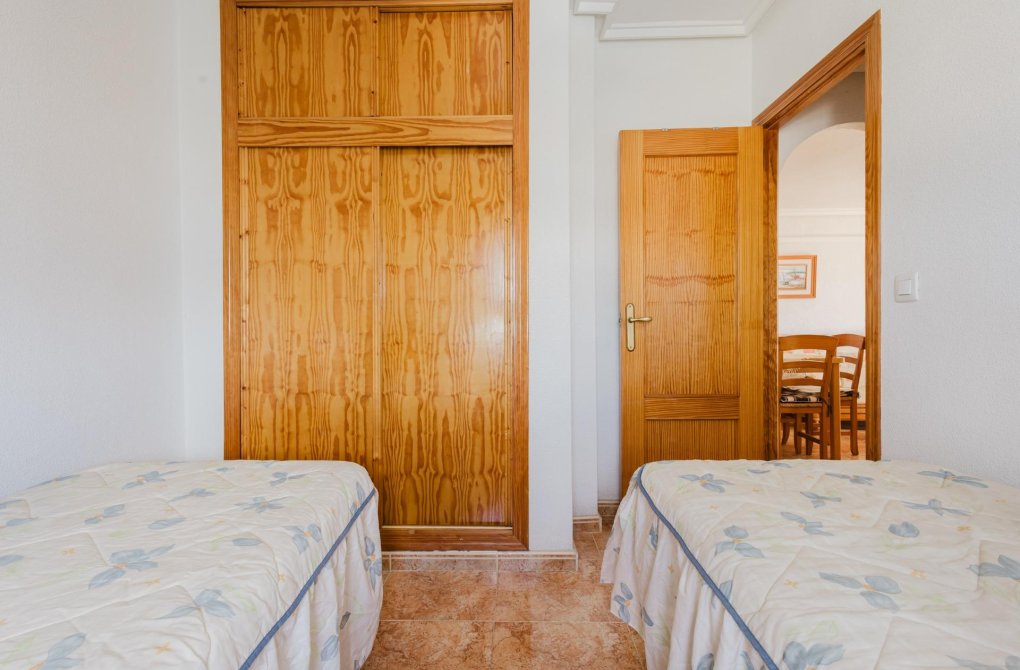 Resale - Apartment - Torrevieja - Centro