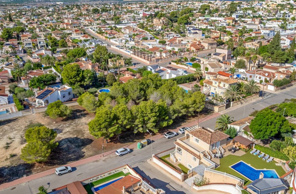 Resale - Villa - Ciudad Quesada