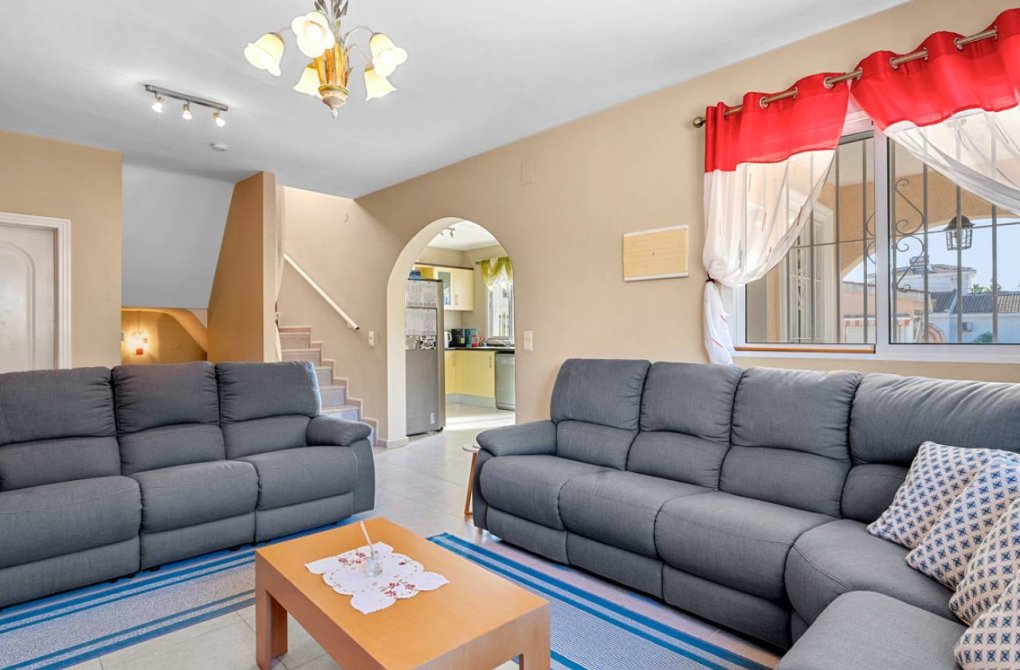 Resale - Villa - Ciudad Quesada