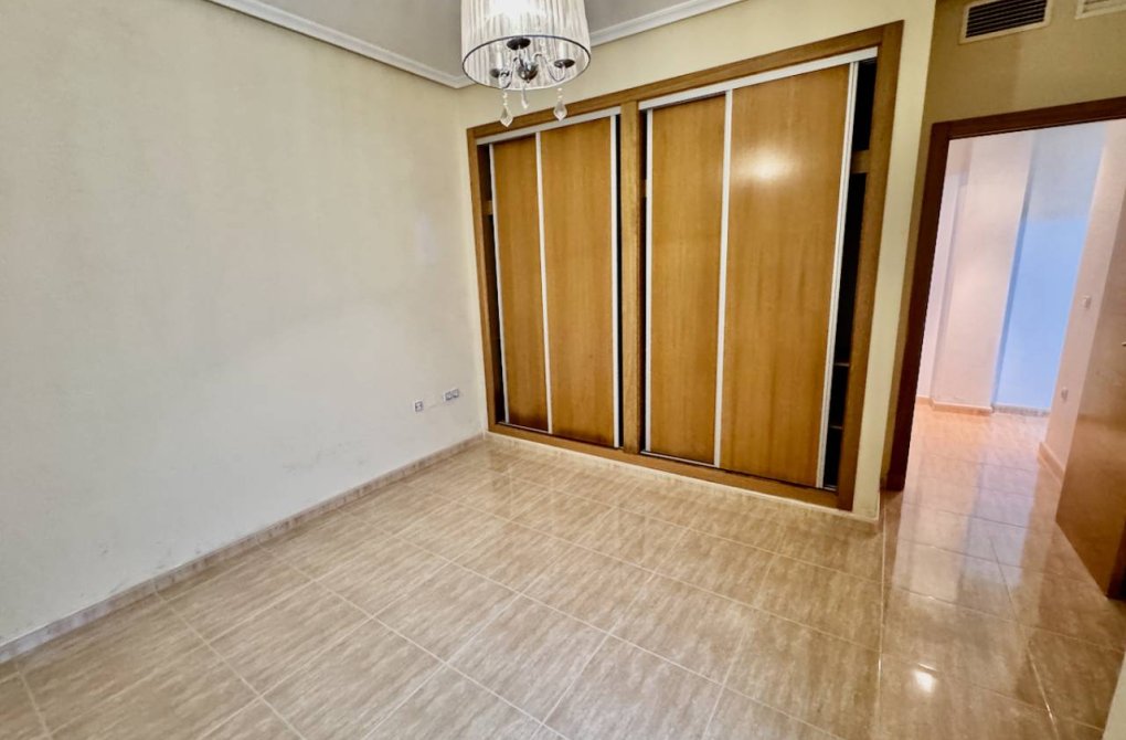 Вторичное жилье - Квартира - Formentera del Segura