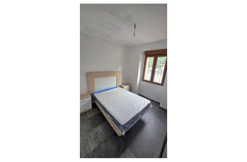 Resale - Apartment - Oviedo - Trubia