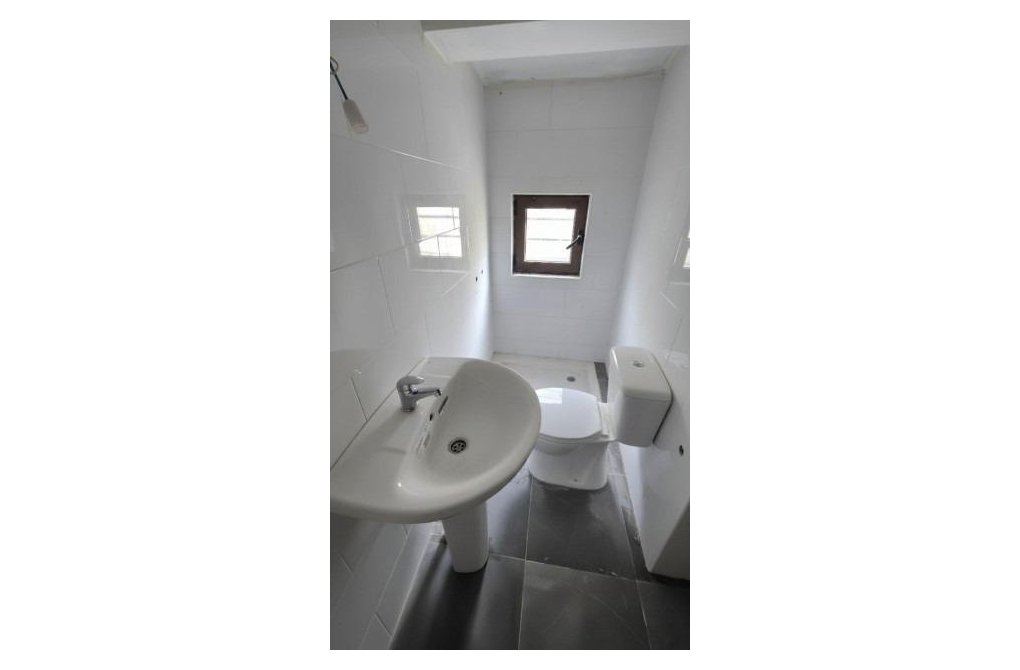 Resale - Apartment - Oviedo - Trubia