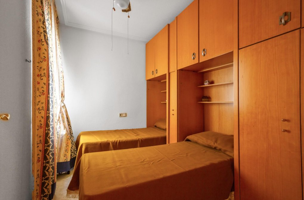 Resale - Apartment - Torrevieja - Playa del Cura