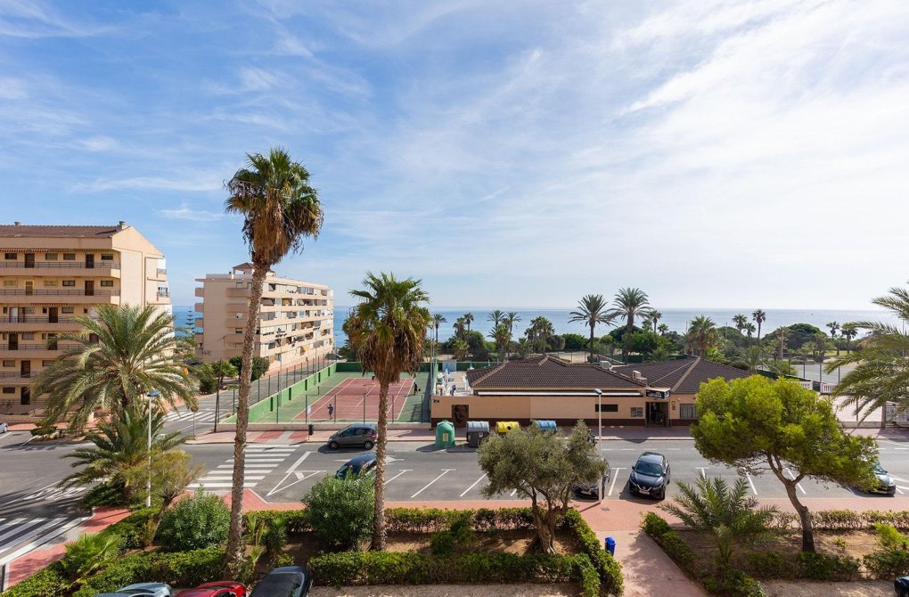 Resale - Apartment - Torrevieja - La Mata