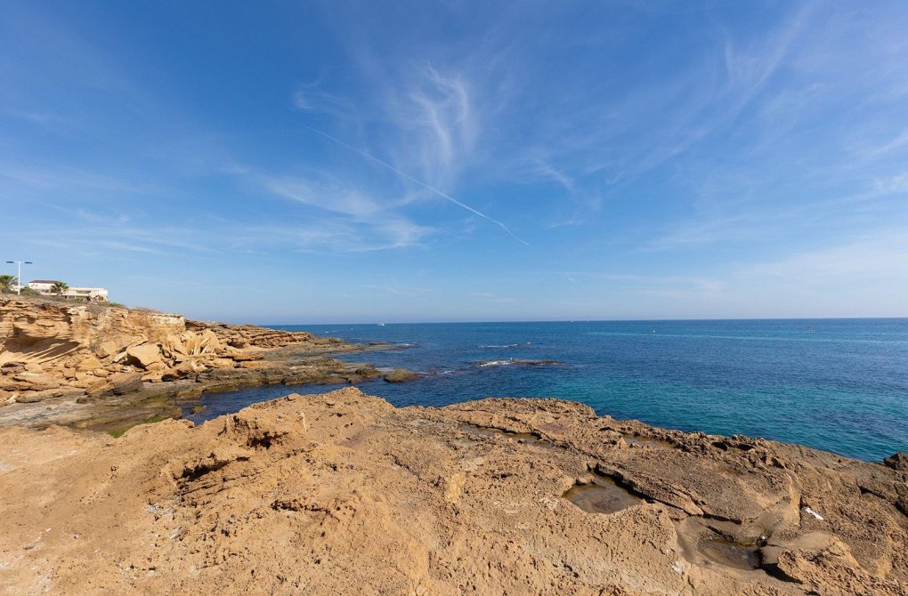 Resale - Apartment - Torrevieja - La Mata