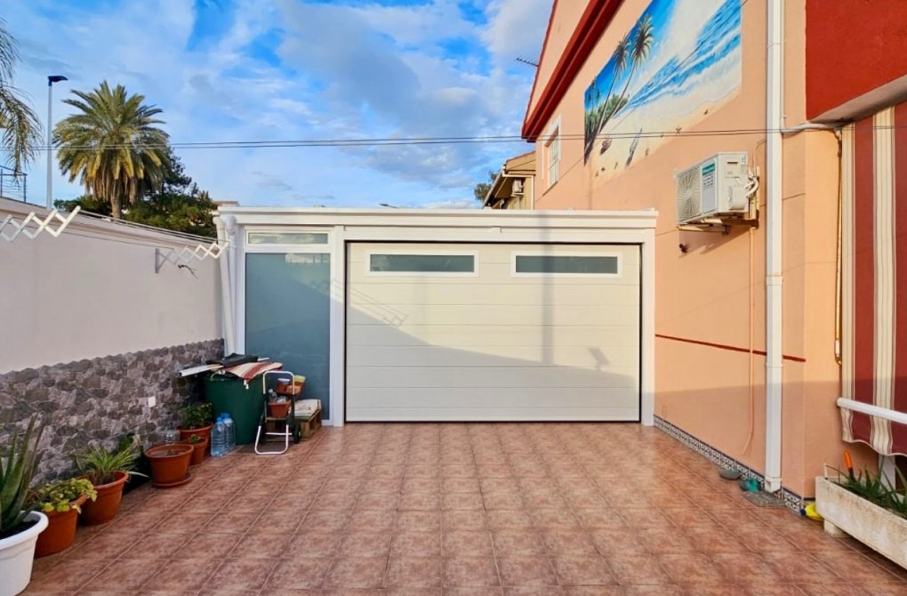 Resale - Townhouse - San Javier