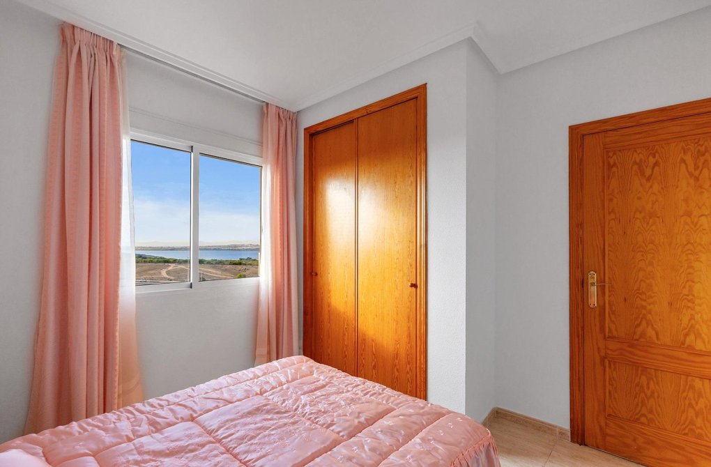 Resale - Apartment - Torrevieja - Torreblanca