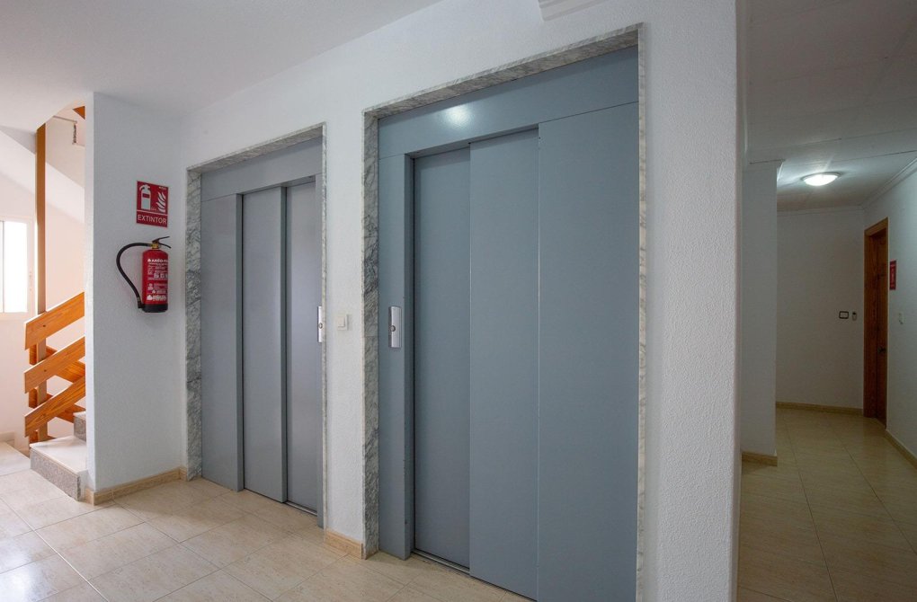 Resale - Apartment - Torrevieja - Torreblanca