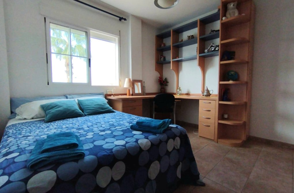 Resale - Villa - Torrevieja - La Siesta - El Salado - Torreta