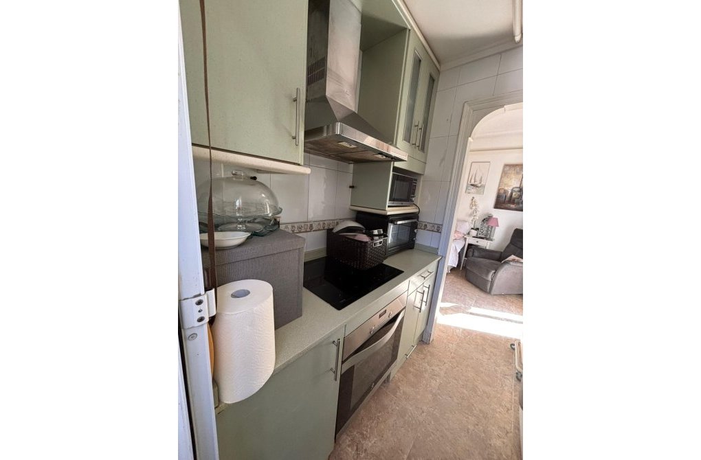 Resale - Apartment - Torrevieja - Playa del cura