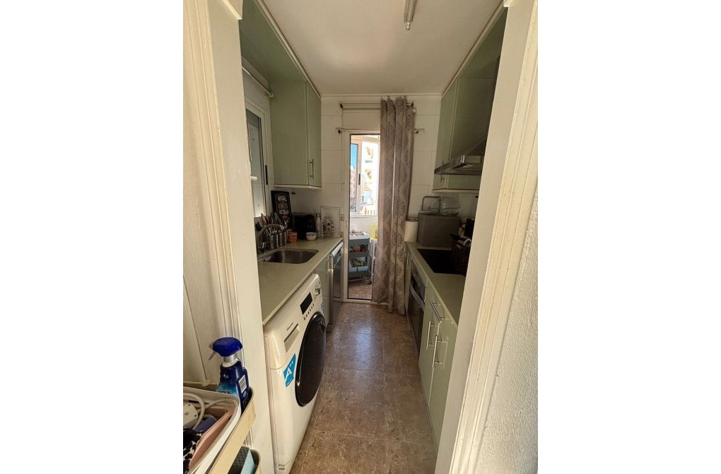 Resale - Apartment - Torrevieja - Playa del cura