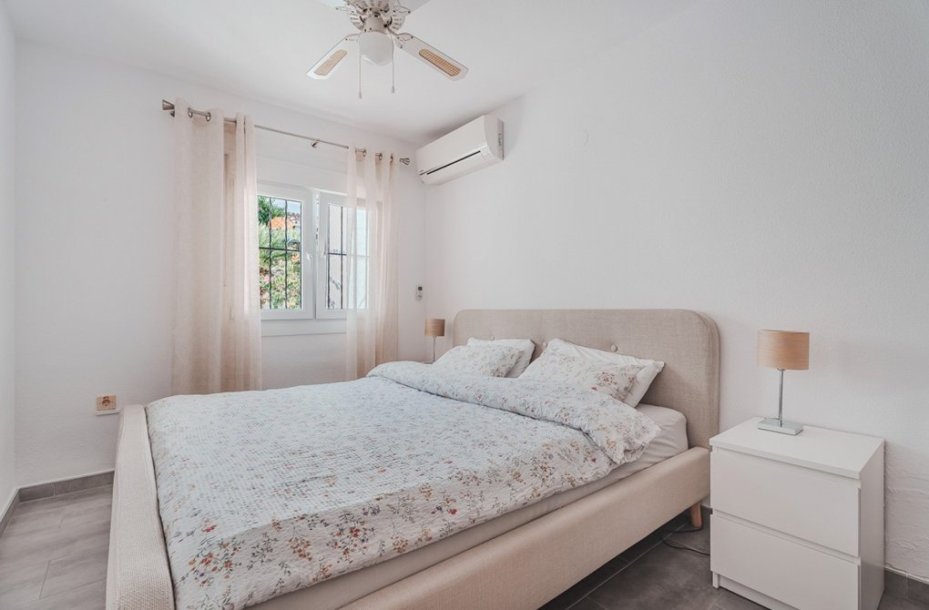 Resale - Duplex - Villamartin - Res. Las Filipinas