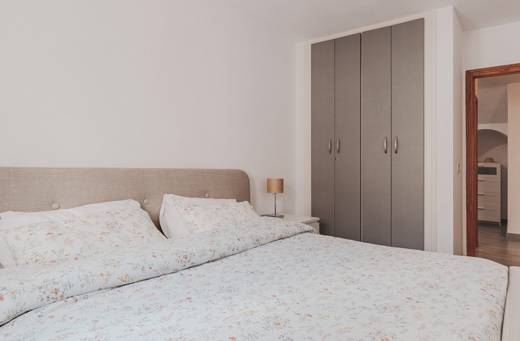 Resale - Duplex - Villamartin - Res. Las Filipinas