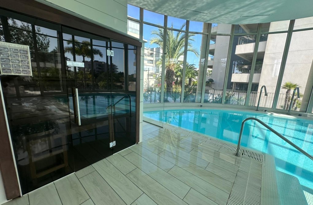 Resale - Apartment - Orihuela Costa - Villamartin