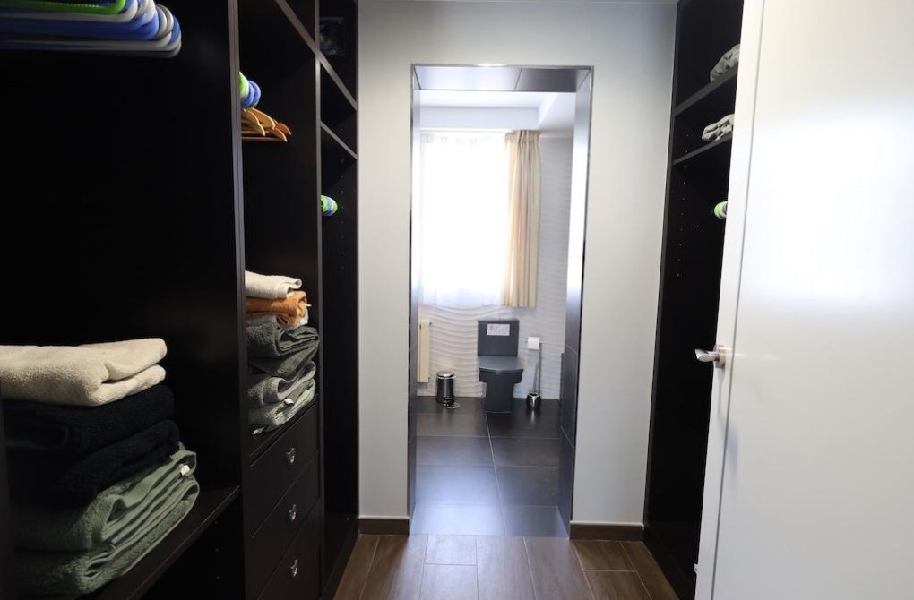 Resale - Chalet - Cabo Roig - Costa blanca