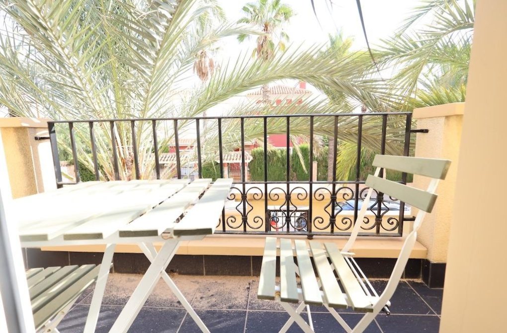 Resale - Chalet - Cabo Roig - Costa blanca