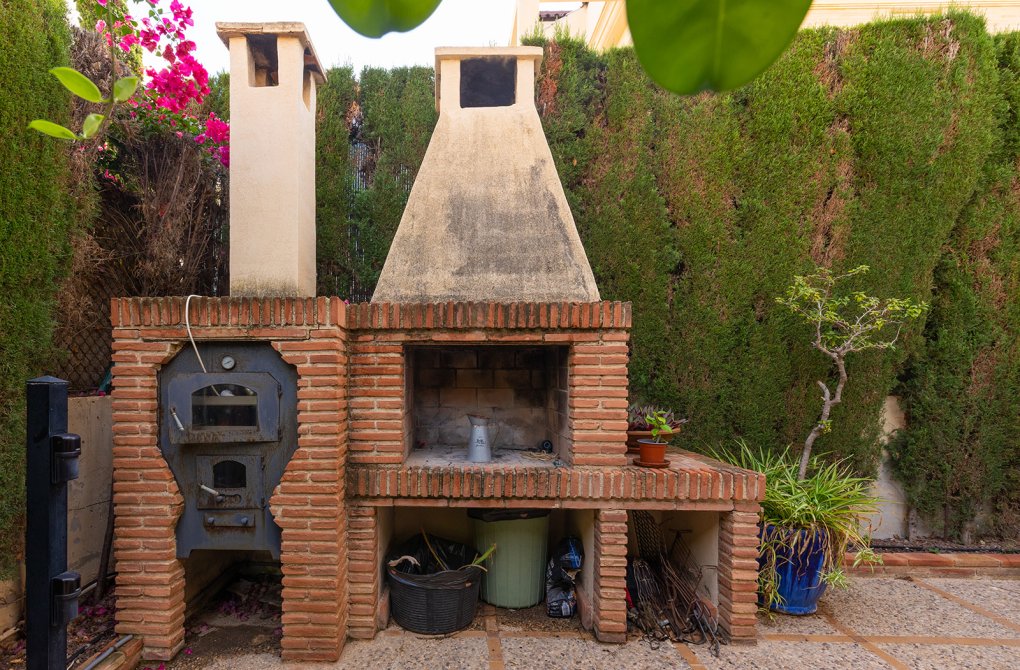 Resale - Villa - Torrevieja - La veleta