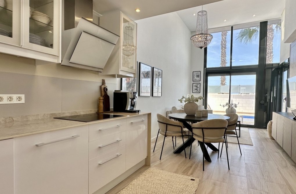 Resale - Detached Villa - Orihuela Costa - Lomas de Cabo Roig