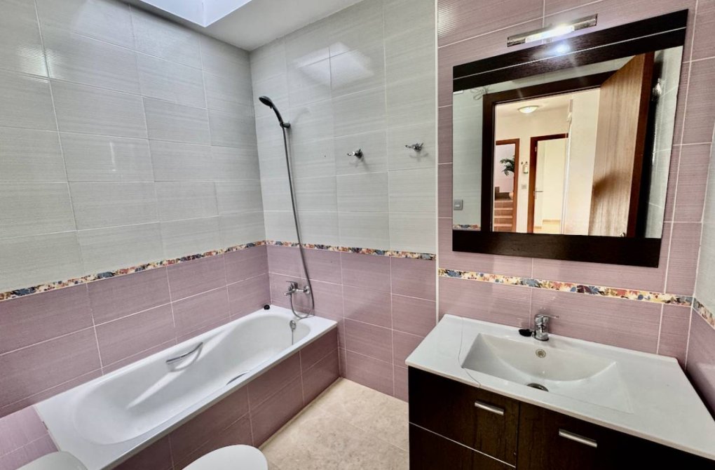 Resale - Apartment - Benijofar