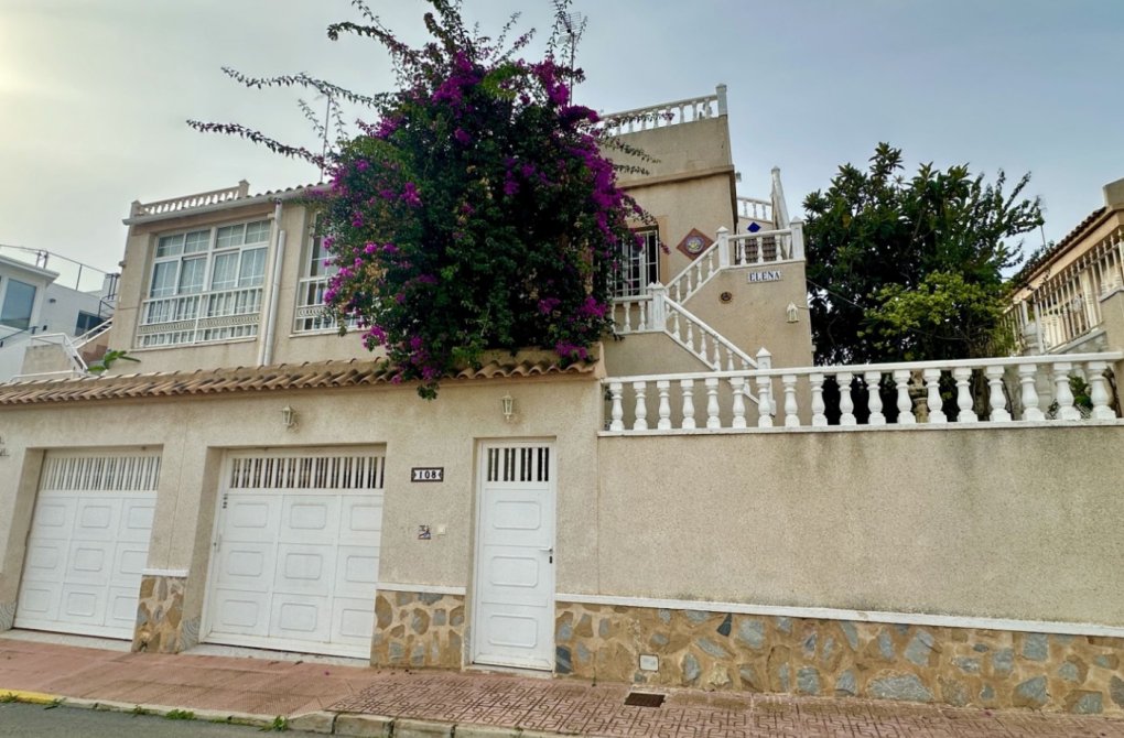 Resale - Townhouse - Orihuela Costa - Los Altos