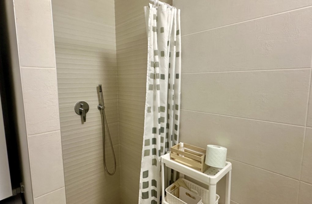 Resale - Apartment - Orihuela Costa - Villamartín