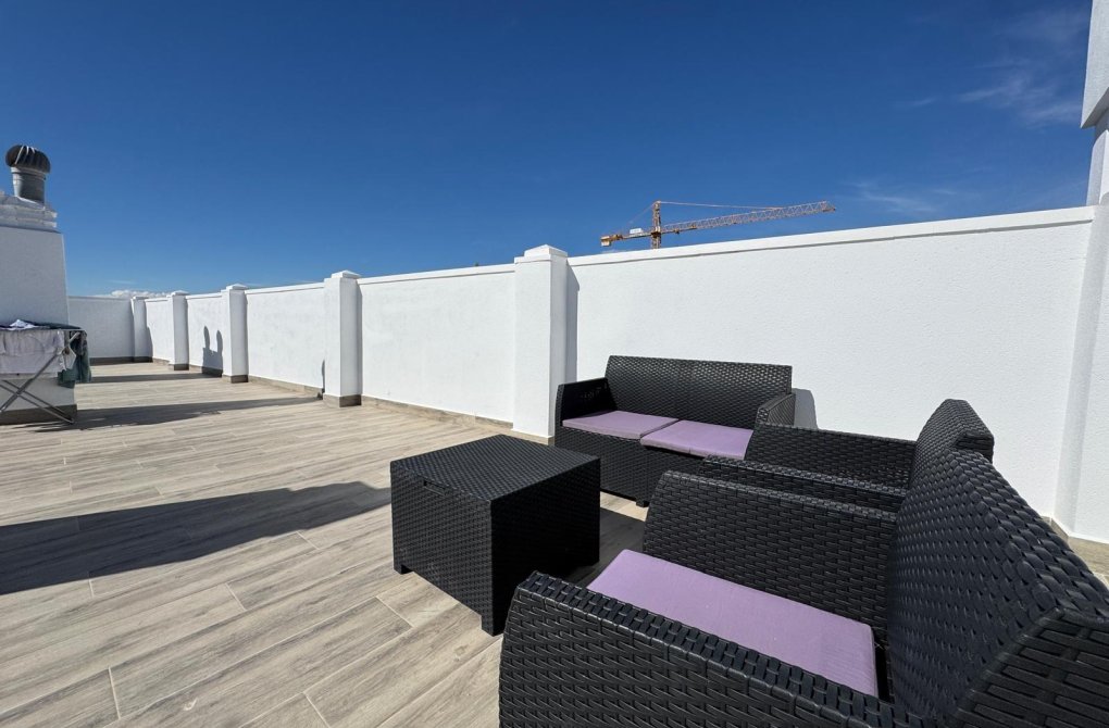 Resale - Apartment - Torrevieja - torrevieja
