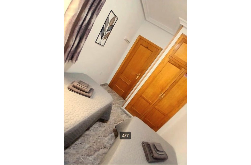 Resale - Apartment - Torrevieja - Playa del cura