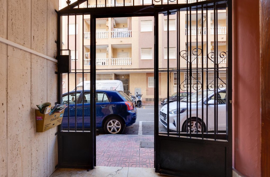 Resale - Penthouse - Torrevieja - Parque de las Naciones