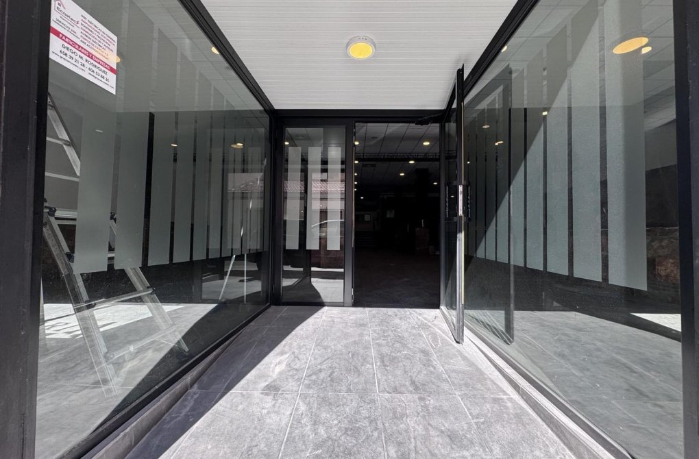 Resale - Business - Torrevieja - Playa del cura