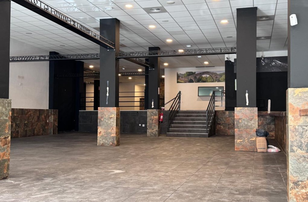 Resale - Business - Torrevieja - Playa del cura