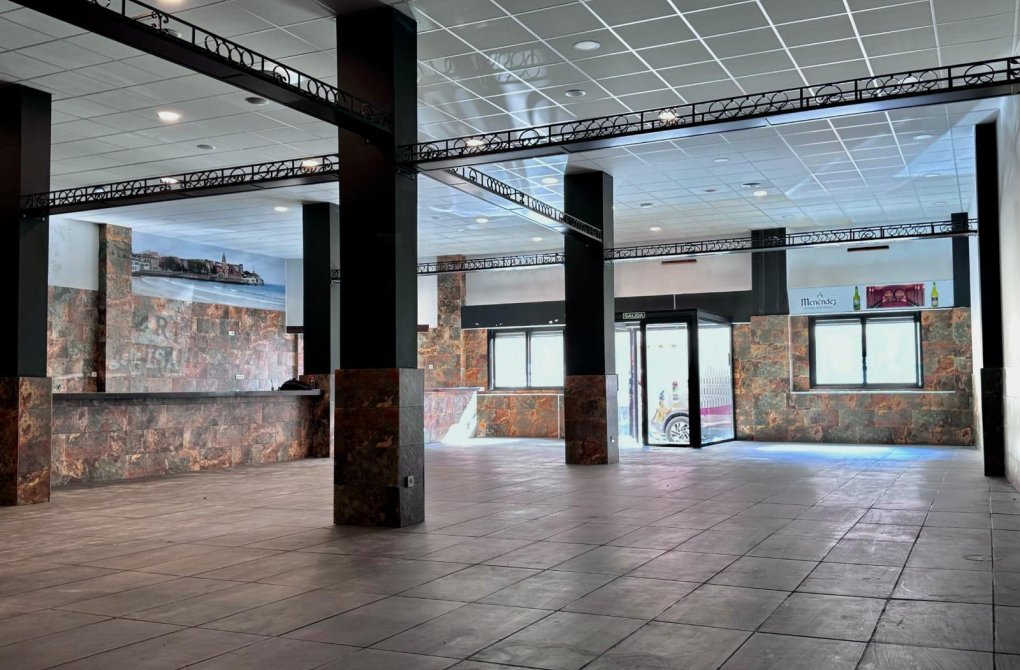 Resale - Business - Torrevieja - Playa del cura