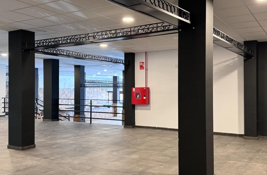 Resale - Business - Torrevieja - Playa del cura