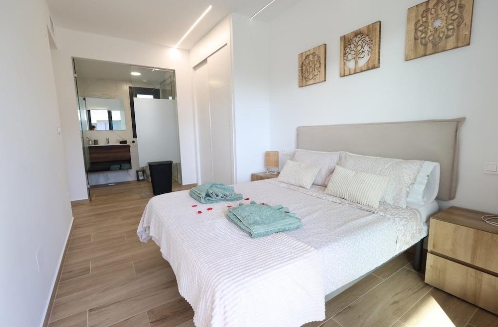 Resale - Apartment - Orihuela Costa - Villamartín-Las Filipinas
