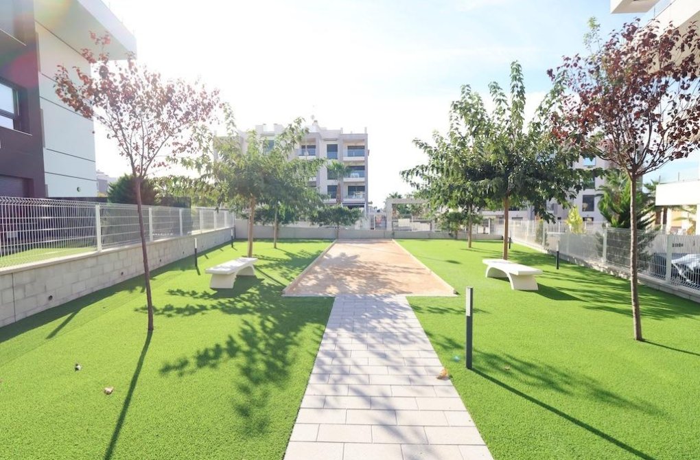 Resale - Apartment - Orihuela Costa - Villamartín-Las Filipinas