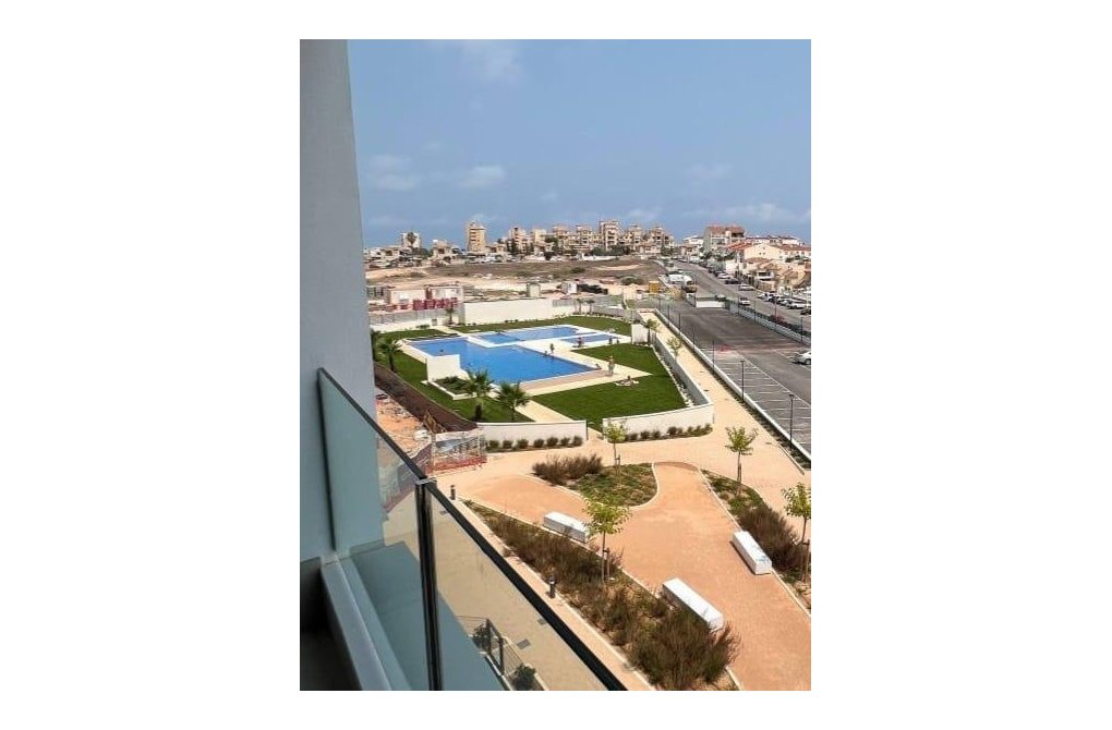Resale - Apartment - Torrevieja - La Mata