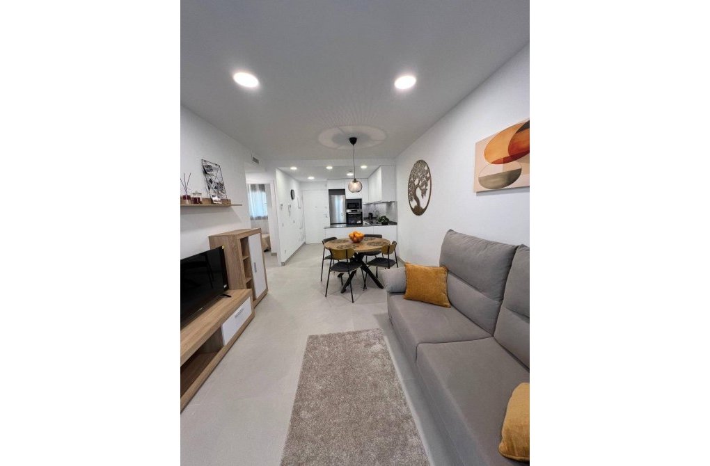 Resale - Apartment - Torrevieja - La Mata