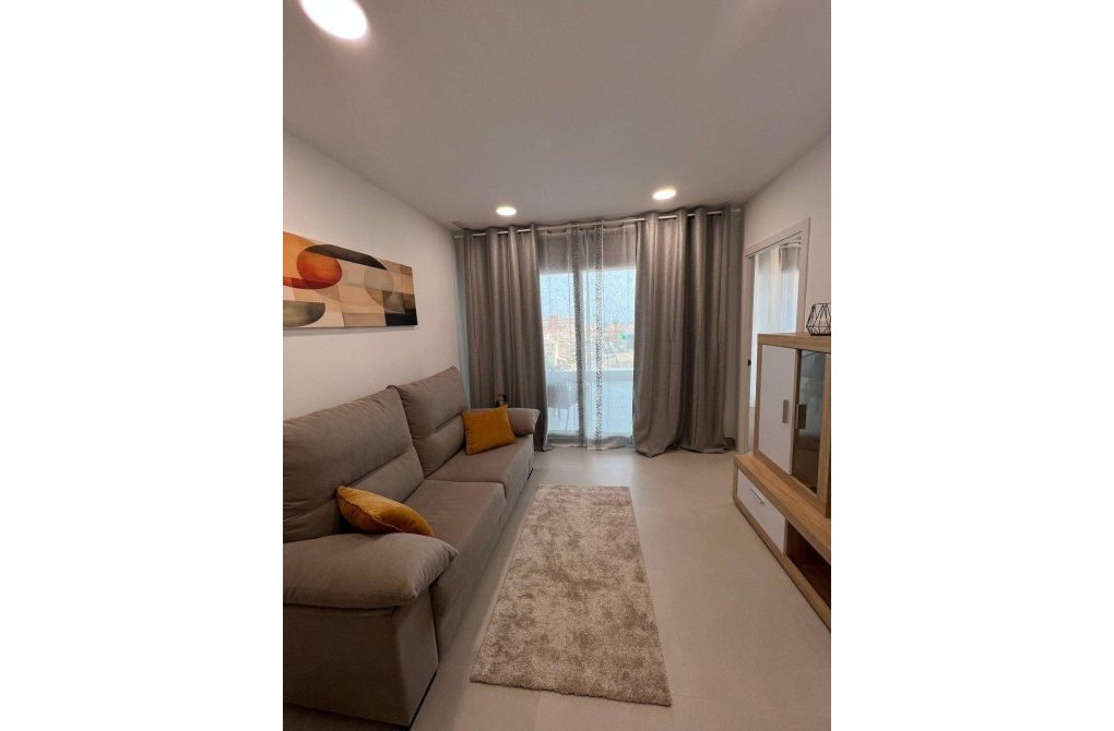 Resale - Apartment - Torrevieja - La Mata