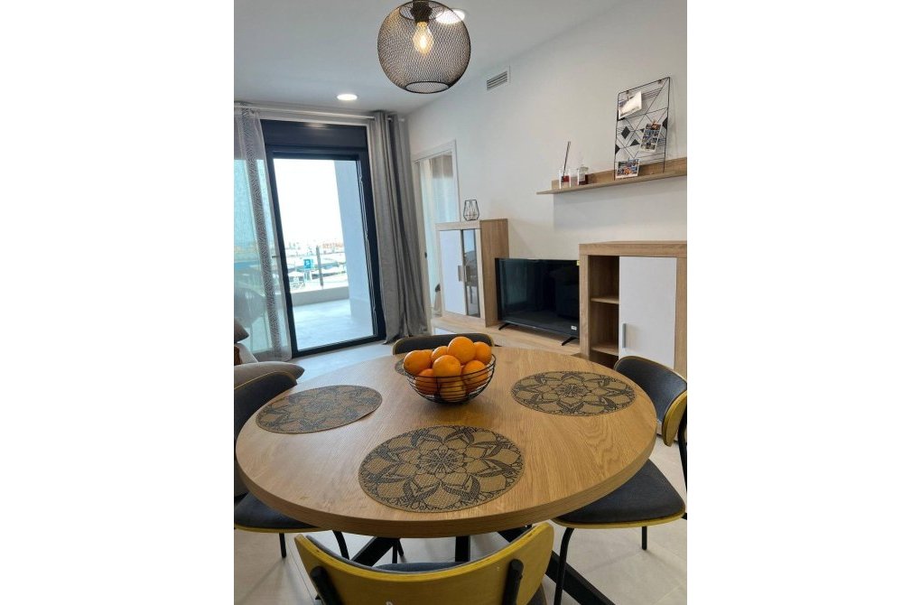 Resale - Apartment - Torrevieja - La Mata