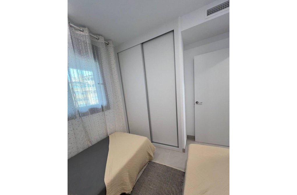 Resale - Apartment - Torrevieja - La Mata
