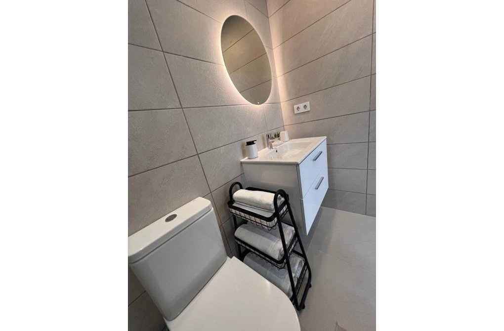 Resale - Apartment - Torrevieja - La Mata