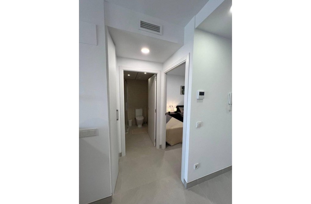 Resale - Apartment - Torrevieja - La Mata