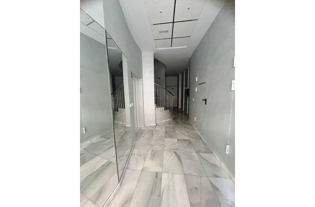 Rynek wtórny - Apartament - Torrevieja - Curva del Palangre