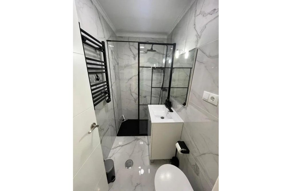 Resale - Bungalow - Torrevieja - Los Frutales