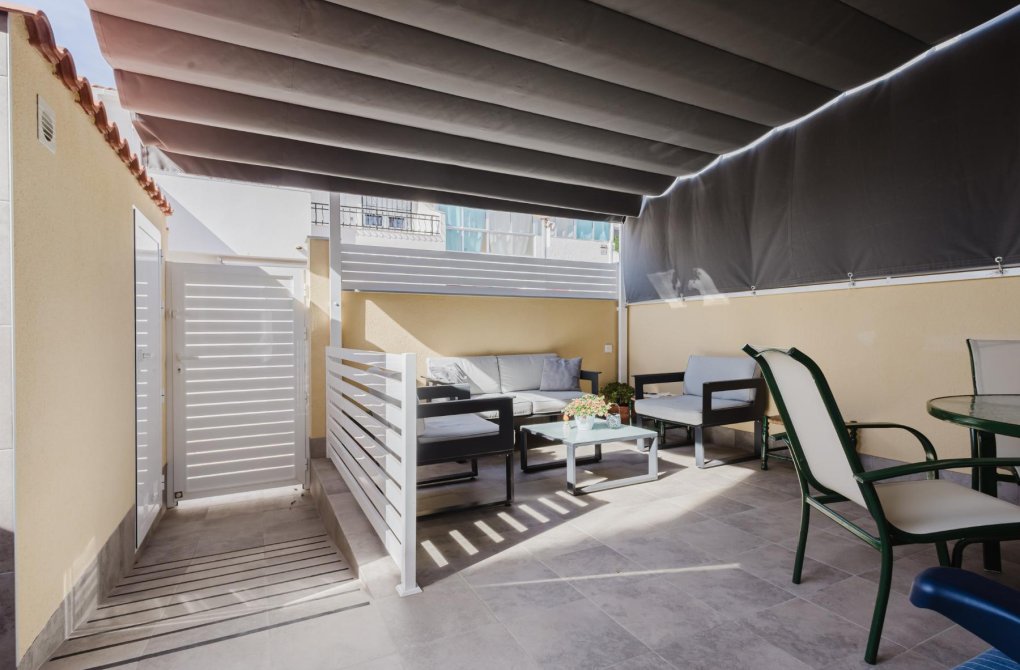 Resale - Bungalow - Torrevieja - Playa de los Naufragos