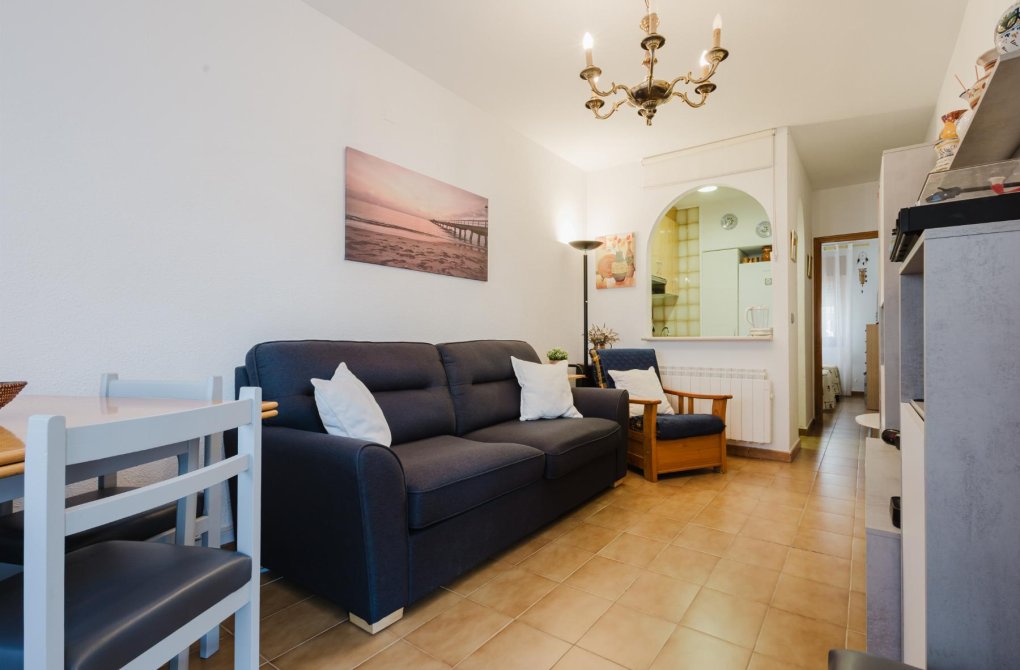 Resale - Bungalow - Torrevieja - Playa de los Naufragos