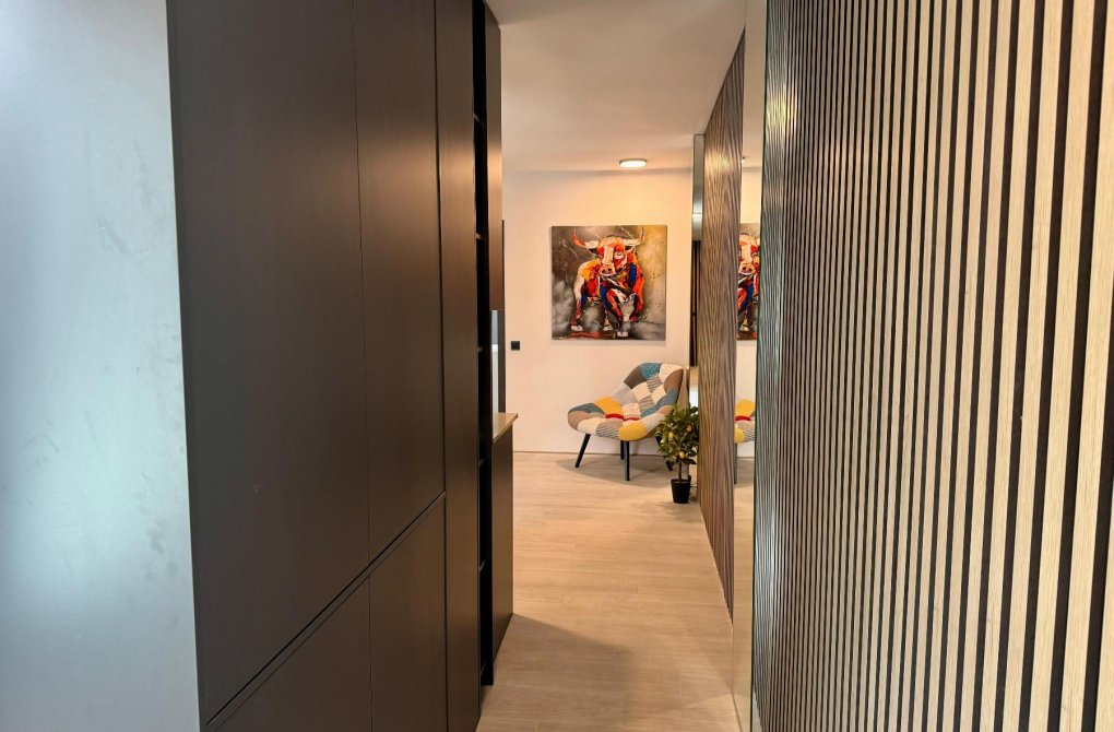 Resale - Apartamento - Torrevieja - CLUB NAUTICO TORREVIEJA